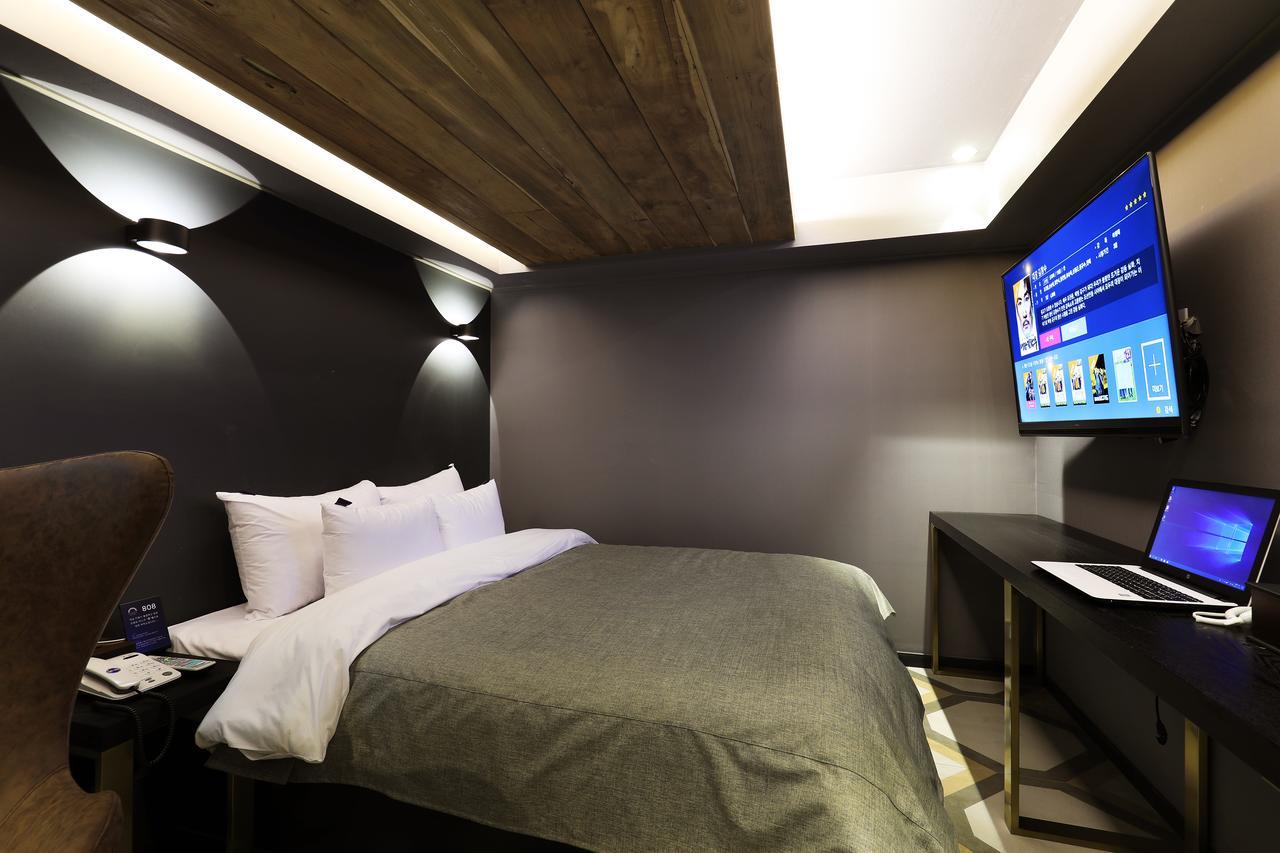 Rainbow Hotel Yongsan Seoul Exterior foto