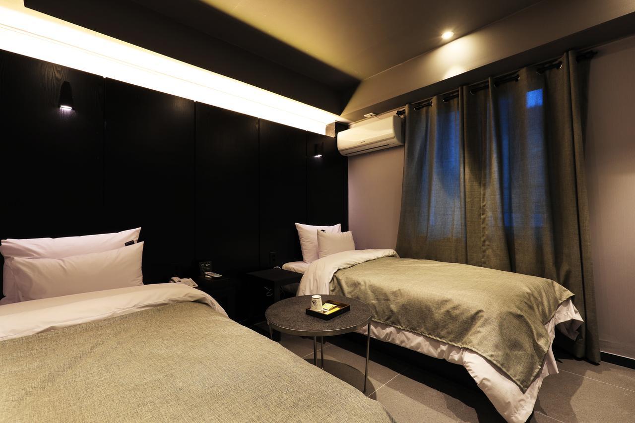 Rainbow Hotel Yongsan Seoul Exterior foto