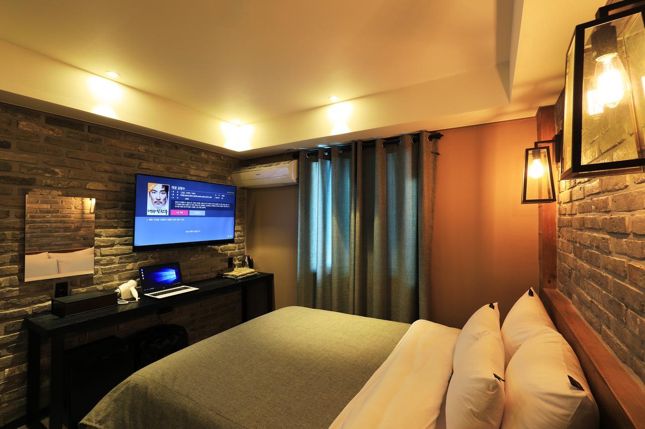 Rainbow Hotel Yongsan Seoul Exterior foto