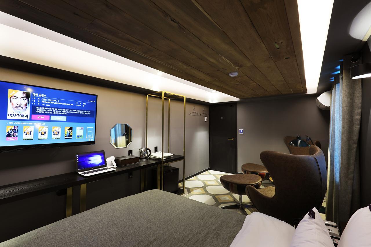 Rainbow Hotel Yongsan Seoul Exterior foto