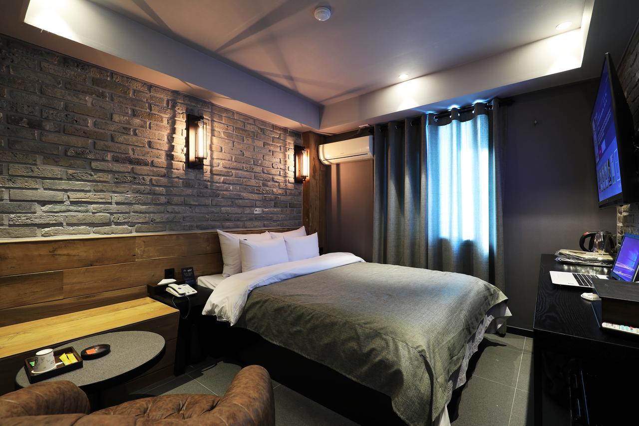 Rainbow Hotel Yongsan Seoul Exterior foto
