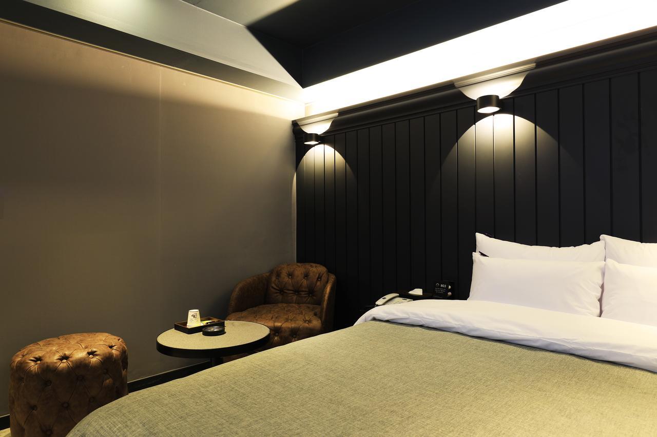 Rainbow Hotel Yongsan Seoul Exterior foto