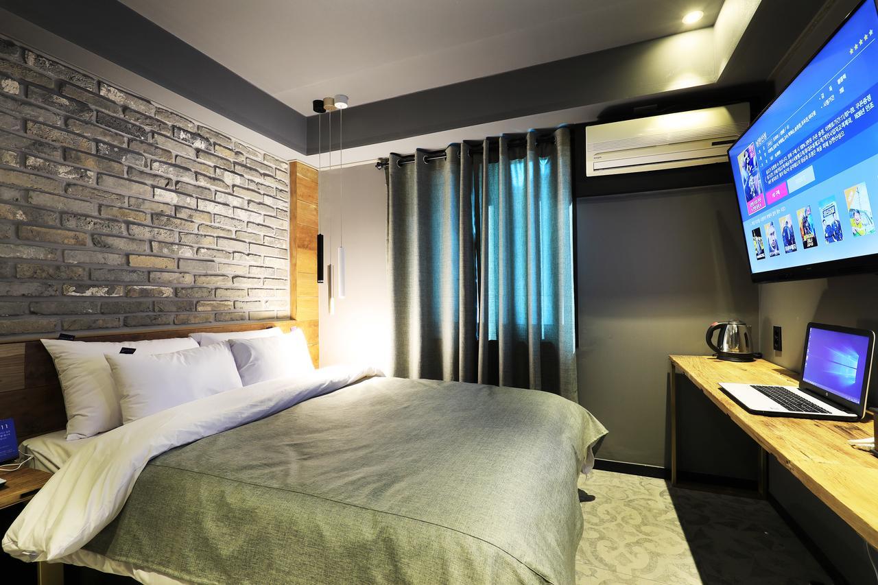 Rainbow Hotel Yongsan Seoul Exterior foto