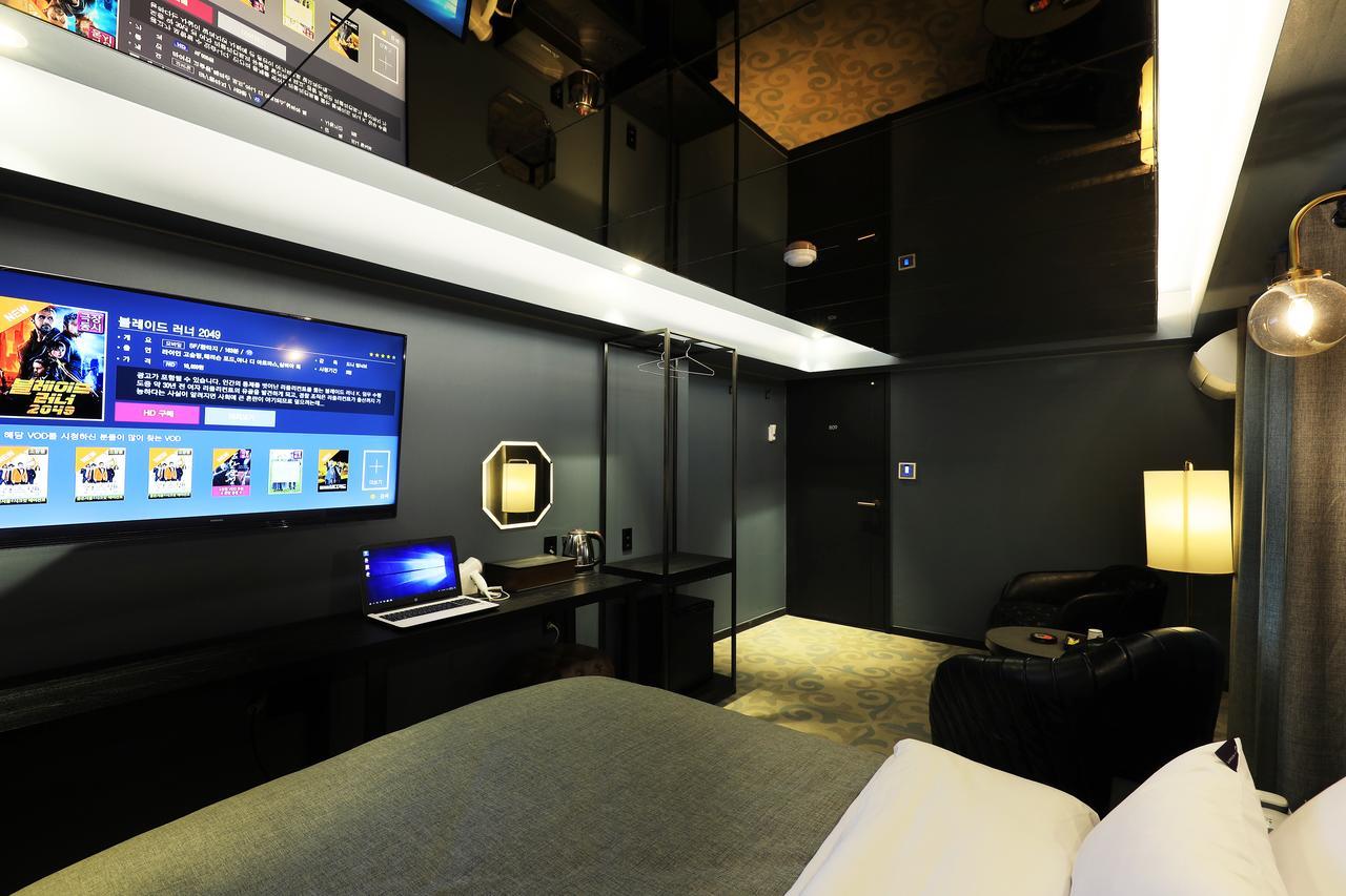 Rainbow Hotel Yongsan Seoul Exterior foto
