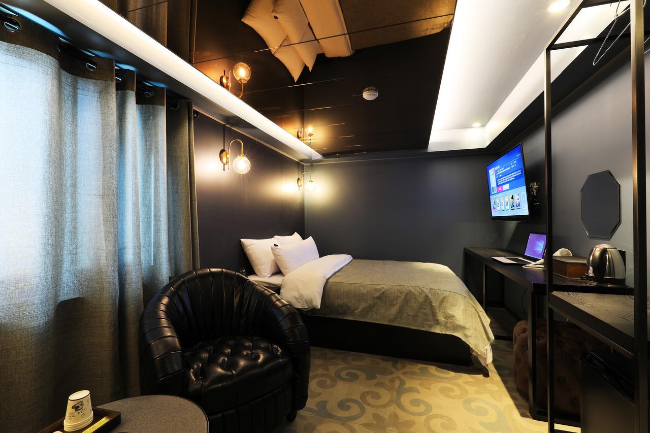 Rainbow Hotel Yongsan Seoul Exterior foto