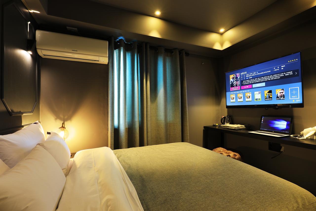 Rainbow Hotel Yongsan Seoul Exterior foto